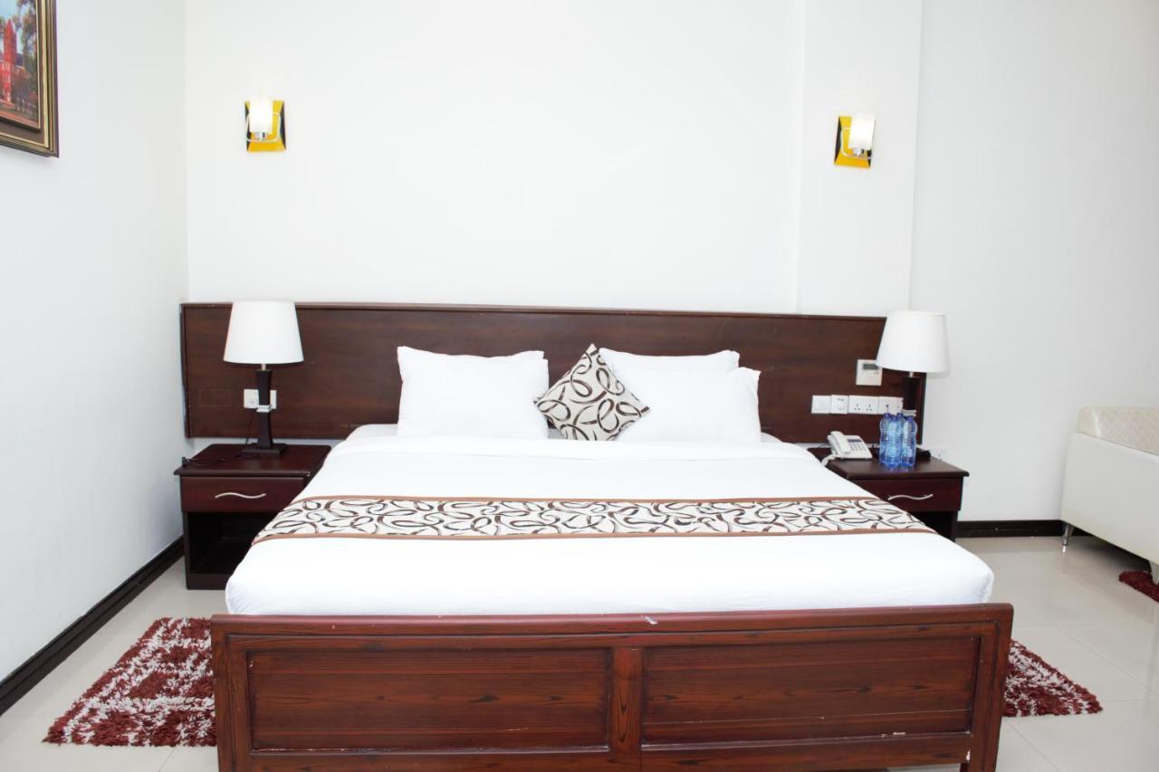 Hotel Blue Sapphire Dar es Salaam Zewnętrze zdjęcie