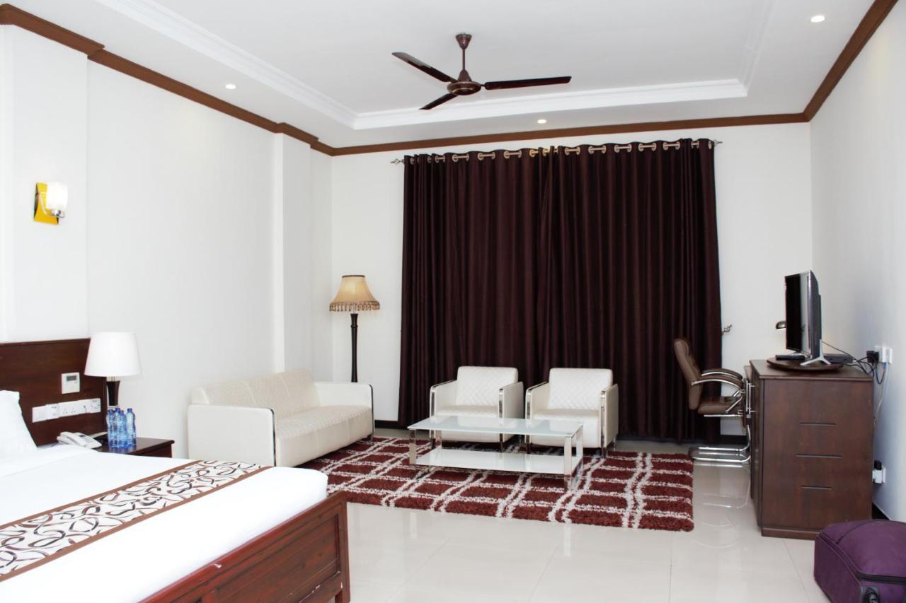 Hotel Blue Sapphire Dar es Salaam Zewnętrze zdjęcie