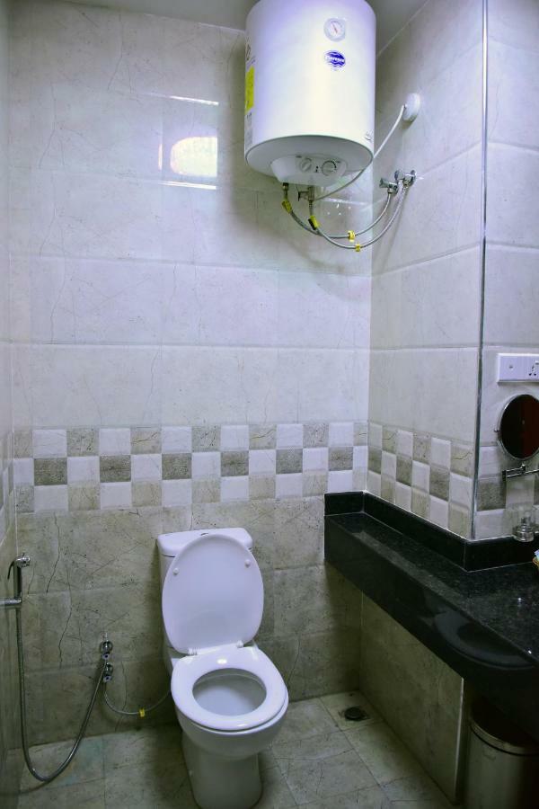 Hotel Blue Sapphire Dar es Salaam Zewnętrze zdjęcie