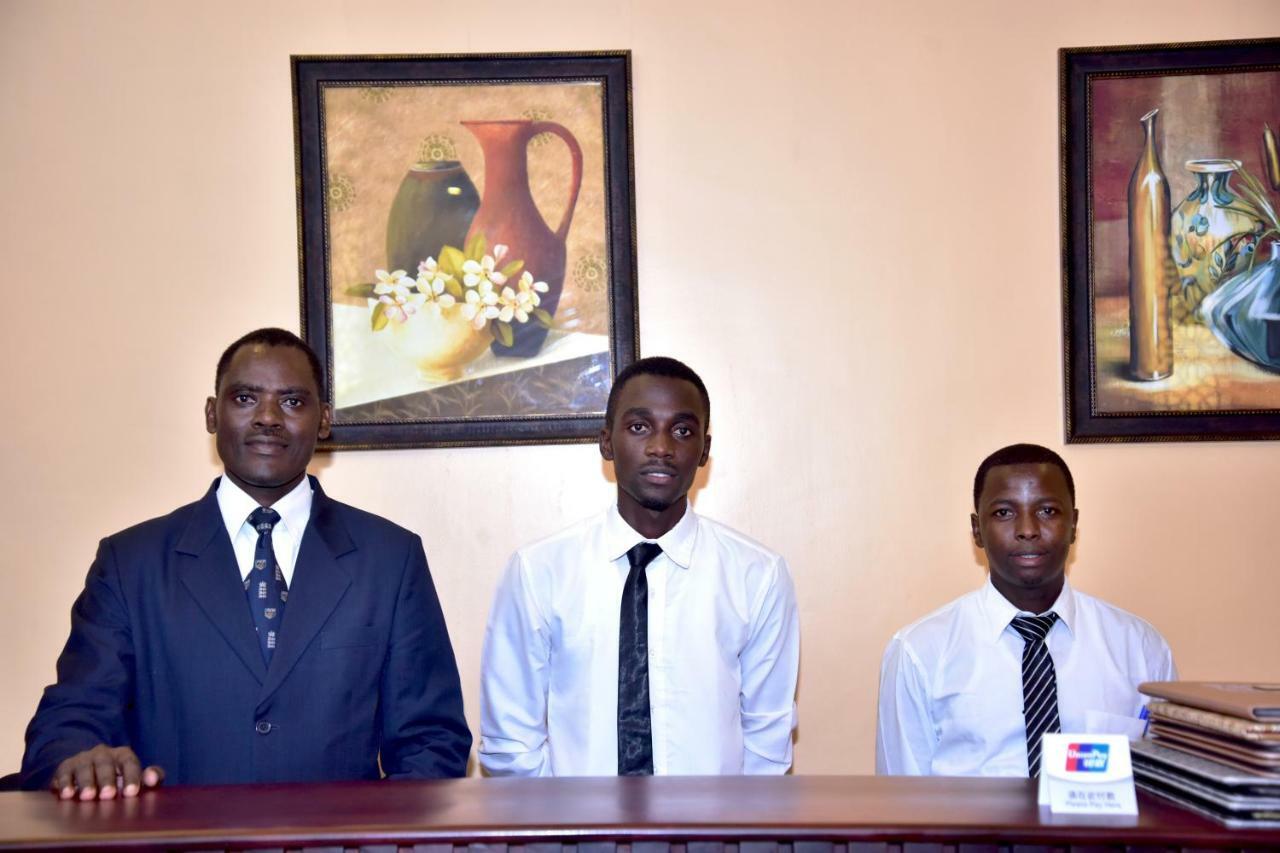 Hotel Blue Sapphire Dar es Salaam Zewnętrze zdjęcie